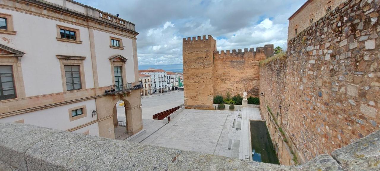 Casa Leyendas De - En Plena Zona Monumental * Caces